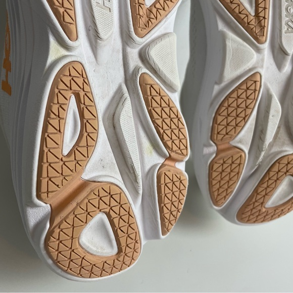 Hoka One One Bondi 8 Womens Size 9.5B White Cantaloupe Sneakers 1127952WLP - Picture 9 of 10